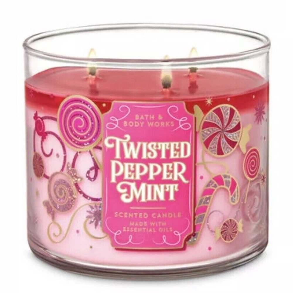 Bath & Body Works Twisted Peppermint 3 wick candle